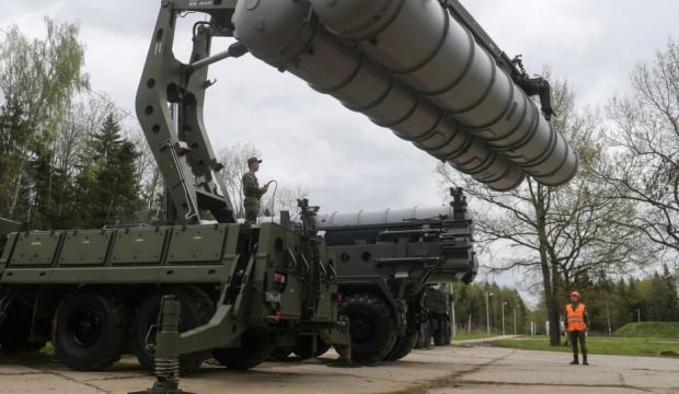 Rusya en stratejik noktaya yeni S-400'leri kurdu!