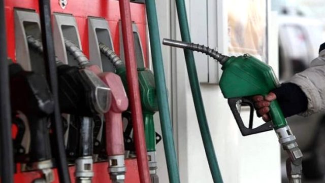 Son Dakika: Benzine 15 kuruş, motorine ise 13 kuruş zam geldi