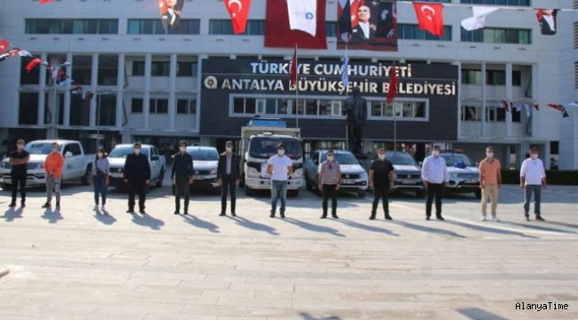 Antalya Büyükşehir'den karantinadaki vatandaşlara destek 