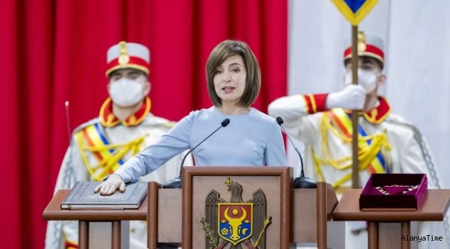 Moldova'nın yeni Devlet Başkanı Maia Sandu; düzenlenen yemin töreniyle görevine resmen başladı.