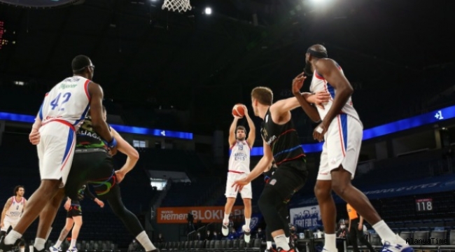 ING Basketbol Süper Ligi: Anadolu Efes: 87 - Aliağa Petkim Spor: 80