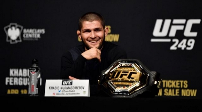 Khabib Nurmagomedov, UFC'nin tüm sıralamalarından çıkarıldı