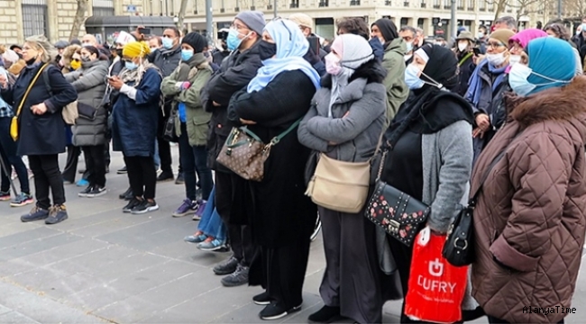 Paris'te "ayrılıkçı" yasa tasarısı ve İslamofobi protestosu