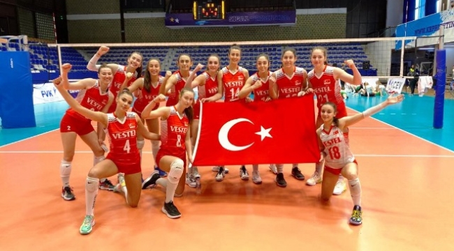 2022 CEV U20 Avrupa Şampiyonası: Türkiye: 3 - Macaristan: 0