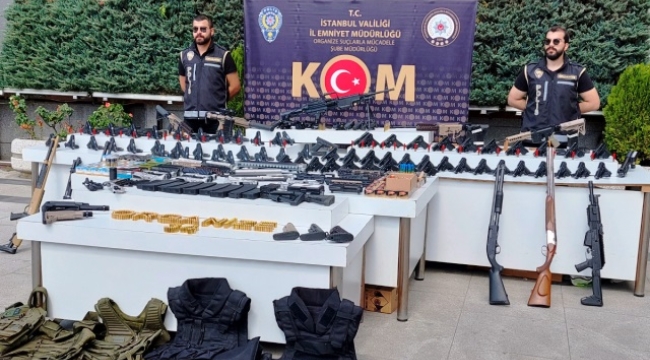 İstanbul'da suç örgütlerine silah temin eden kişilere operasyon