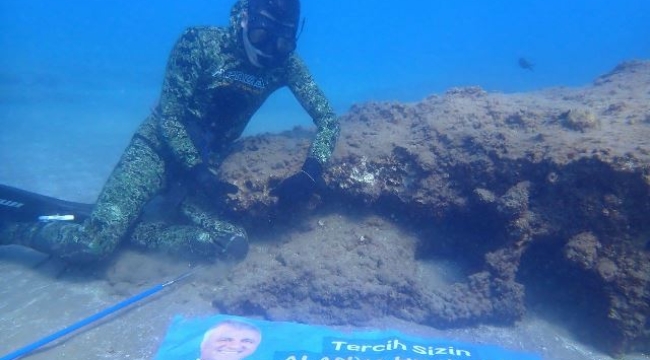 Erdem'e sualtından destek