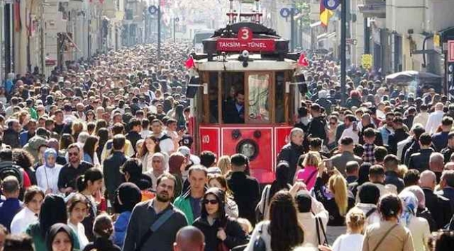 İstanbul'da yabancılara oturum izni durduruldu