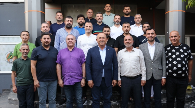 Çavuşoğlu'ndan Alanyaspor ziyareti