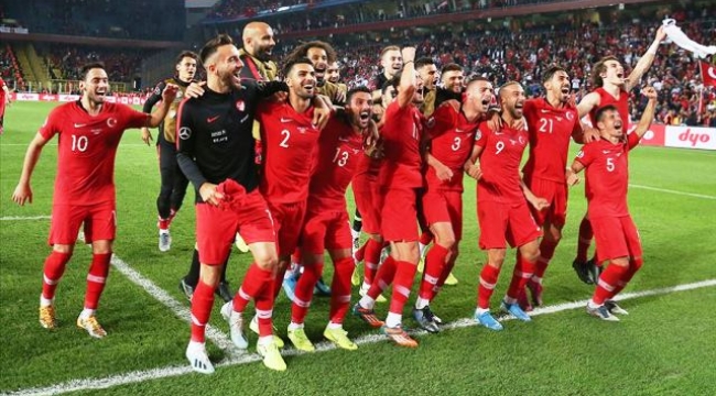 A Milli Futbol Takımı, FIFA Sıralaması'nda dört basamak yükseldi