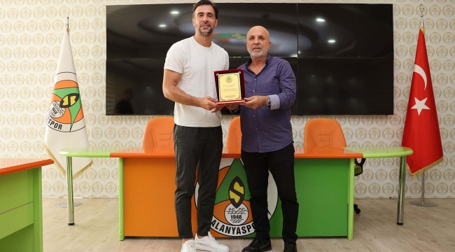 Alanyaspor ayrılığı açıkladı