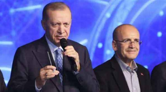 Erdoğan: Mehmet Şimşek'e karışmıyorum, o kendi karar veriyor