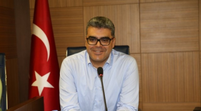 Profesör Dr. Hüseyin Lakadamyalı hukuk mücadelesini kazandı.