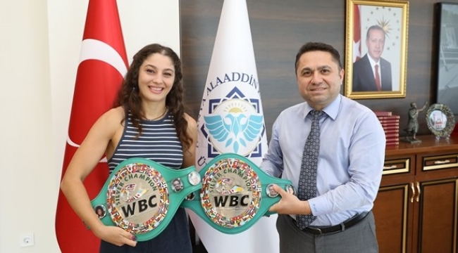 WBC BOKS ŞAMPİYONUNDAN REKTÖRE ZİYARET