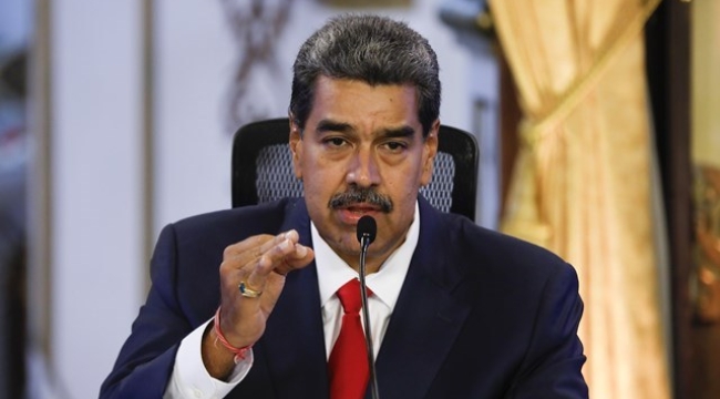 Maduro, seçim tartışmaları nedeniyle Yüksek Mahkeme'nin huzurunda: 'Sıradan vatandaş olarak geldim'