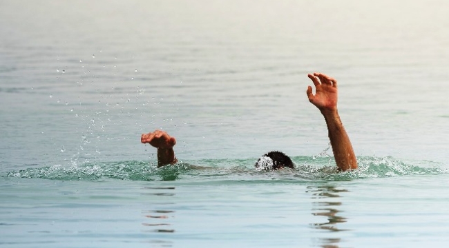 Alanya'da Alman turist havuzda boğulma tehlikesi geçirdi