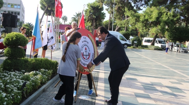 Alanya'da 'İlköğretim Haftası' kutlamaları başladı