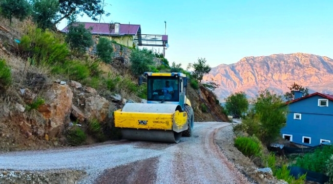 Alanya'nın yaylalarında asfalt çalışmaları durmuyor