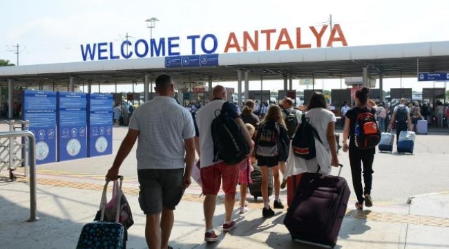  Antalya'nın yıl sonu ziyaretçi hedefi açıklandı