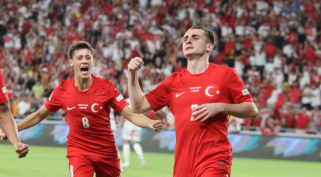 Milliler, İzlanda'yı devirdi! Kerem Aktürkoğlu 3 golle yıldızlaştı