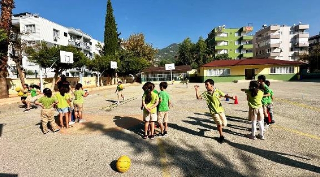 Alanya Belediyespor'un sporcu taramaları hız kesmeden devam ediyor