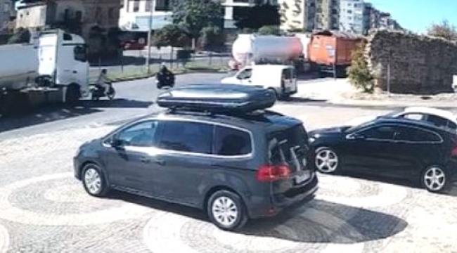 Alanya'da akaryakıt tankerinin çarptığı motosikletli yaralandı