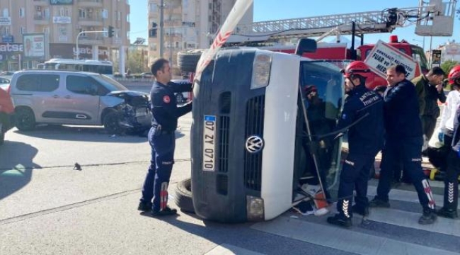 Dönüş yasağına uymadılar, araçta sıkışıp kaldılar