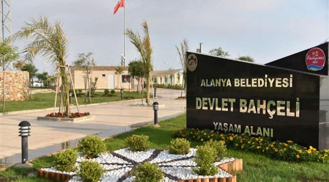 Alanya Belediyesi'nden ikinci hamle gecikmedi! Devlet Bahçeli'nin adı kaldırıldı