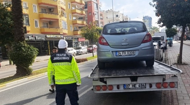 Alanya'da jandarmadan 3 günde yarım milyon TL'yi aşan ceza!