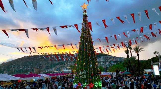 Alanya'da Noel coşkusu için geri sayım başladı