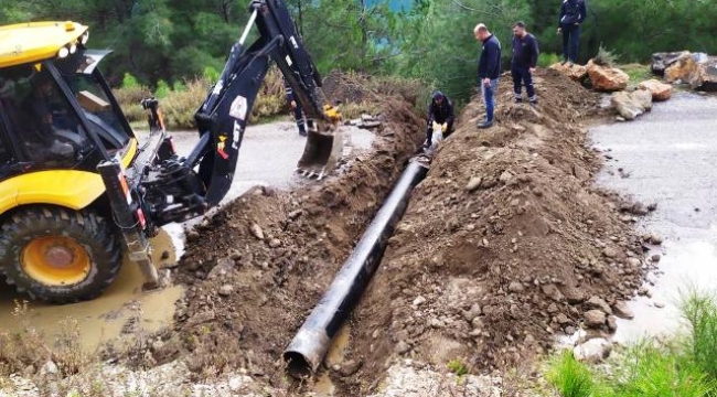 Büyükşehirden Alanya'daki  yollarda bakım ve onarım çalışması