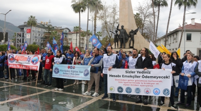 Alanya'da kamu emekçilerinden ortak tepki: İnsanca yaşamak istiyoruz