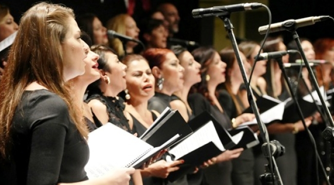 Alanya'da Müzik Öğretmenleri Korosu kulakların pasını aldı