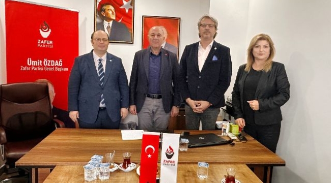Alanya'daki siyasi partilerden Zafer Partisi'ne destek ziyareti