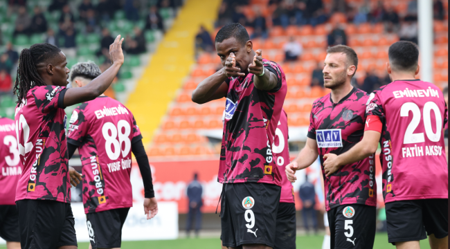 Düellonun galibi Alanyaspor: 5-4 