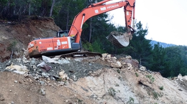 Alanya'da üç tehlikeli viraj ortadan kaldırılıyor