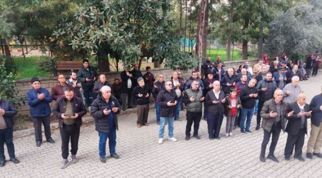 Alanyalı umreciler dualarla uğurlandı