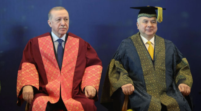 Cumhurbaşkanı Erdoğan'a Malezya'da fahri doktora unvanı verildi