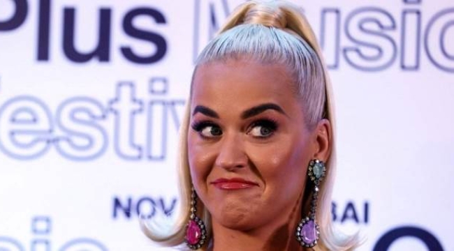 Dünyaca ünlü şarkıcı Katy Perry, Blue Origin ile uzaya gidiyor