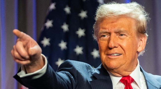 Trump yönetimi ABD'de istihdam oluşturacak yabancılara 5 milyon dolara "altın kart" satacak