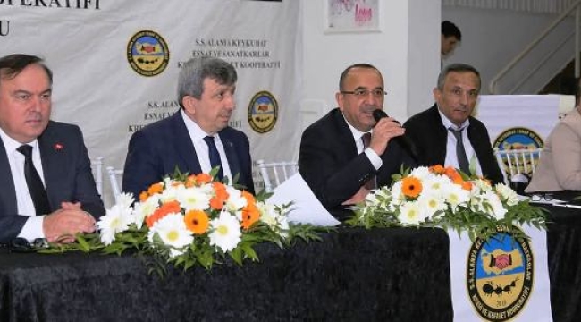 Alanya'da müjdeyi verdi: Faiz oranları mayısta düşebilir