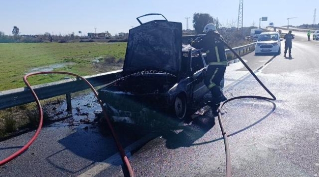 Seyir halindeki otomobilde yangın çıktı