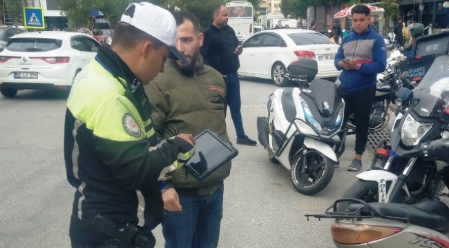 Alanya'da motosiklet sürücülerine 778 bin TL para cezası uygulandı